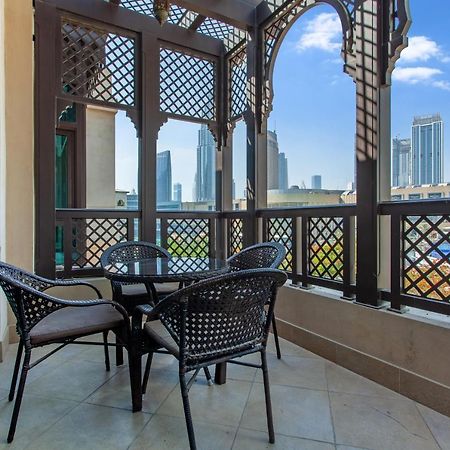 Bnbmehomes - Traditional Meets Modern In Downtown - 5041 Dubai Exterior foto