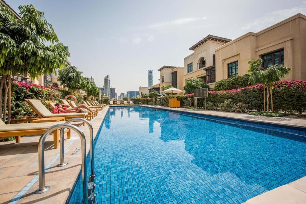 Bnbmehomes - Traditional Meets Modern In Downtown - 5041 Dubai Exterior foto